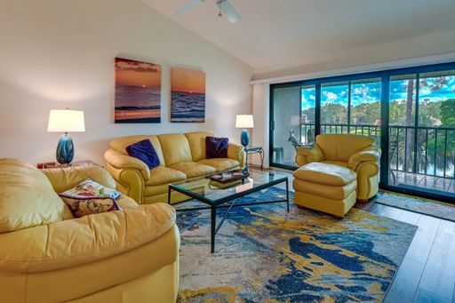 **LOVELY FURNISHED SEASONAL RENTAL**3 BEDS/2 BATHS**DEAUVILLE**AVAILABLE** – photo 1
