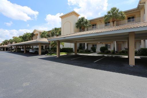 7811 Regal Heron Circle #4-204, Naples, FL 34104