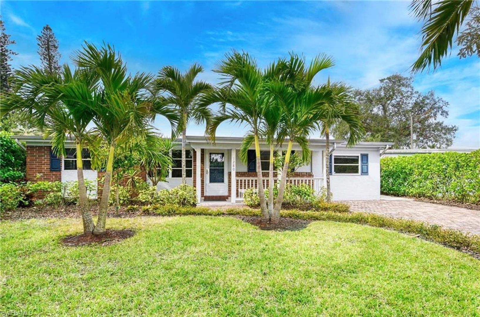 Naples House: 1280 Barbizon Lane
