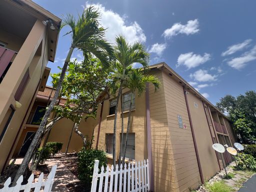 1915 Braman Avenue - Unit 10, Fort Myers, FL 33901