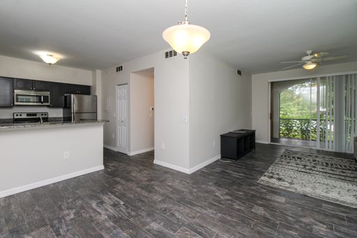 1170 Reserve Way Unit#108, Naples, FL 34105
