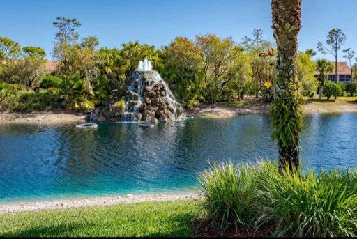 ** FALLING WATERS BEACH RESORT 2/2 REMODELED BEAUTIFUL GROUND FLOOR UNIT AVAILABLE ** SEASONAL ** – photo 1