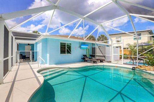 **Ask about the TWO WEEKS FREE** READY FOR A NEW TENANT ON 9/1/2026** COMPLETELY REMODELED BEAUTIFUL 2/1 UNIT FOR ANNUAL TENANT AVAILABLE ASAP ** STARTING 9/1/2024**** – photo 1