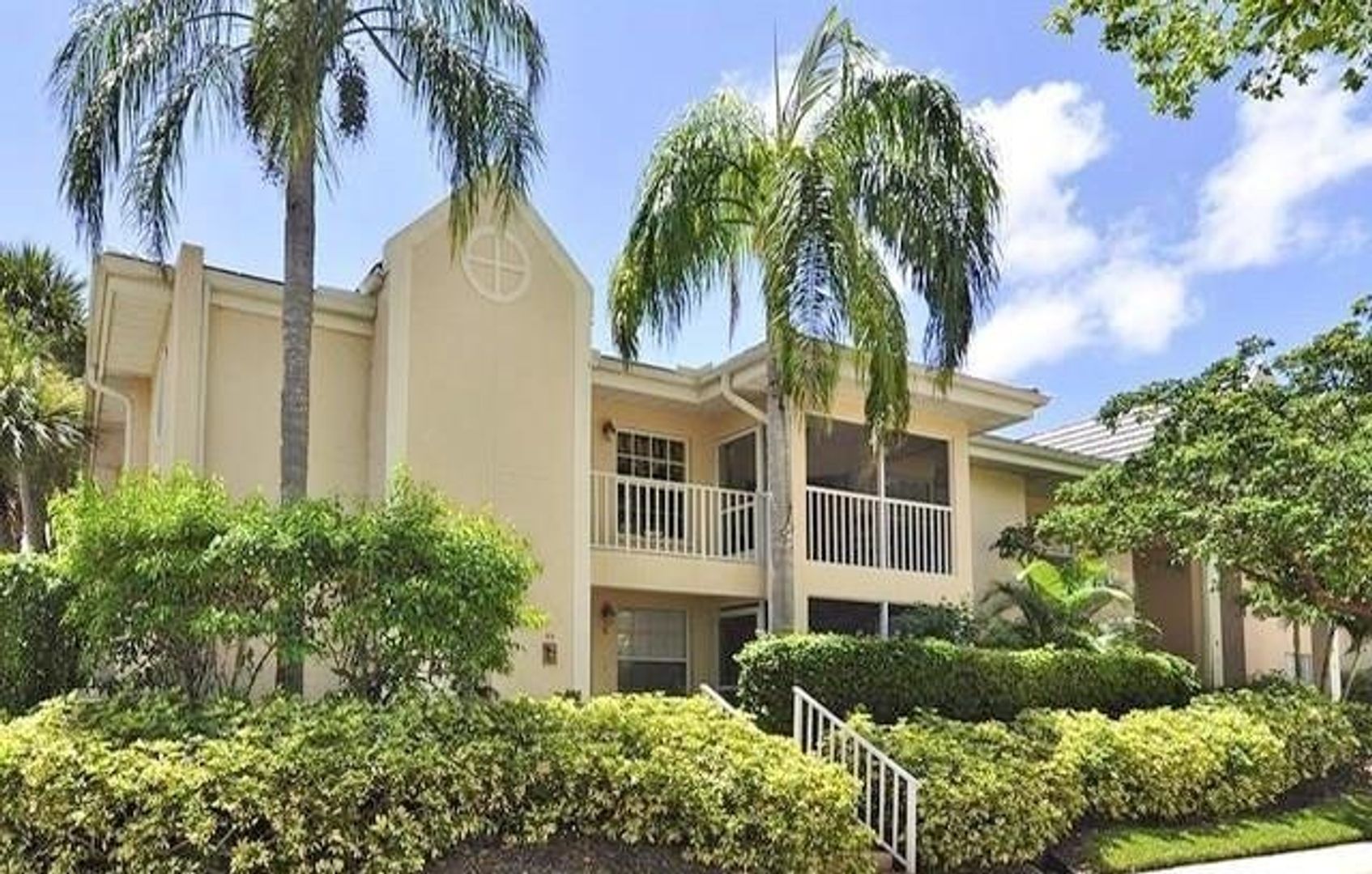 Naples House: 5635 Turtle Bay Drive #6
