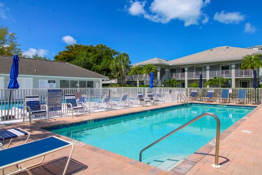 519 Roma Court Unit#3-305, Naples, FL 34110