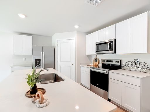 14168 Hemingway Oaks Trail, Fort Myers, FL 33905