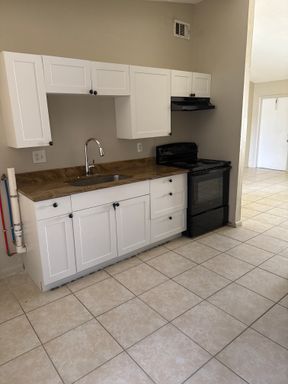 3950 Lora Street - 205, Fort Myers, FL 33916