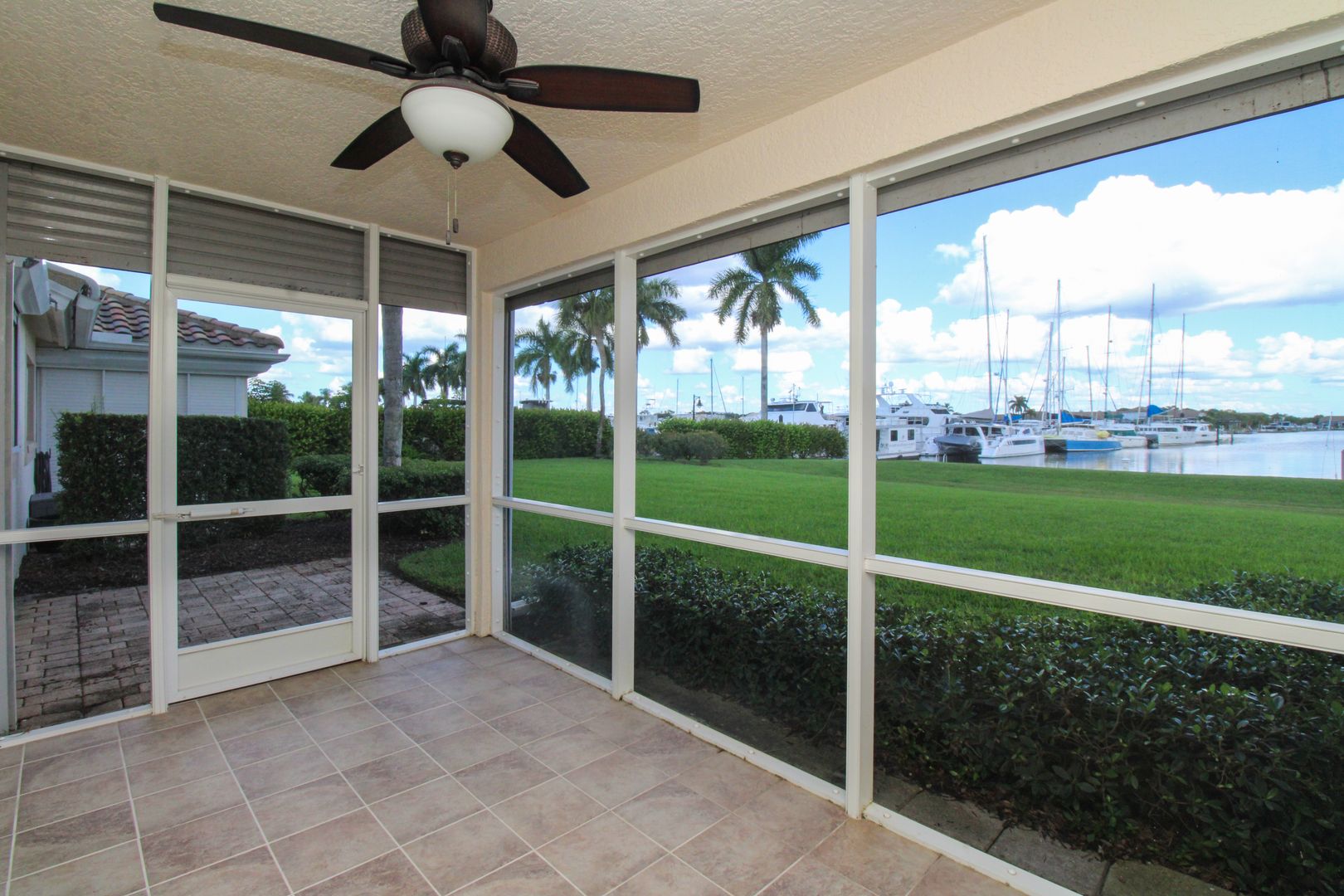 Naples Condo: 333 Sunrise Cay Apt #2