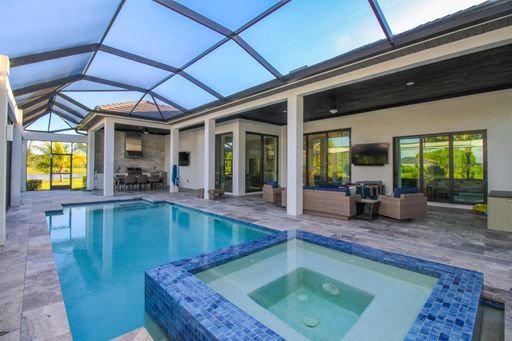3123 Heather Glen Court, Naples, FL 34114