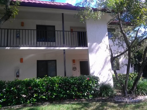 ***NEW PHOTOS COMING SOON***FANTASTIC VIEW - COVERED PARKING**TUCKED AWAY COMMUNITY***PEPPERWOOD OF NAPLES***CLOSE TO DOWNDOWN AND MARCO ISLAND*** – photo 1