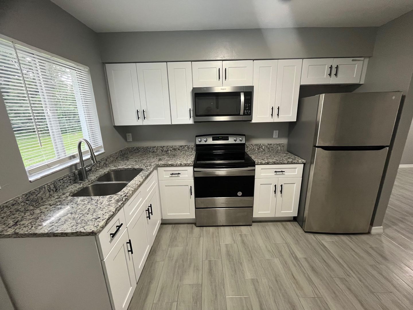 Lehigh Acres House: 119 Gordon Avenue South