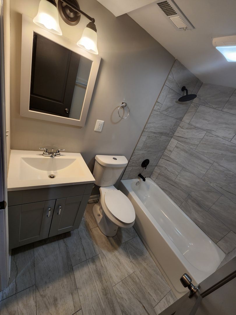 Baltimore House: 3738 10th Street