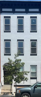 4 Bedroom 3 Bathroom Apartment – photo 1