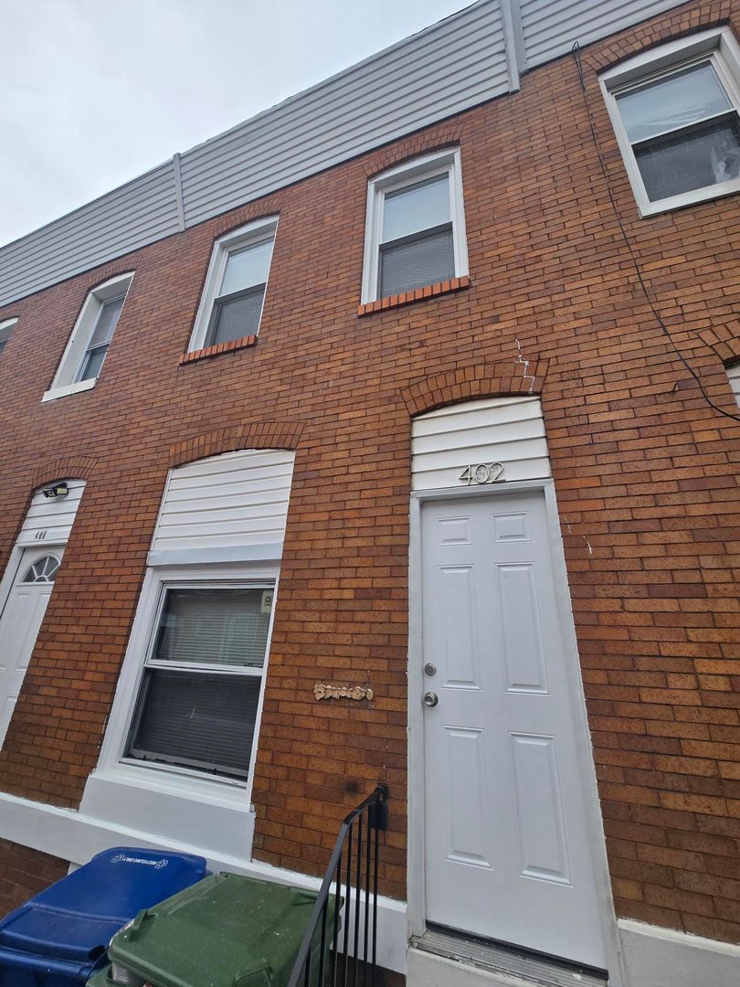 Baltimore House: 402 N. Curley Street