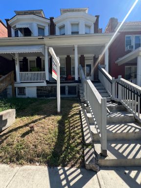 1st Floor 1-Bedroom in East Baltimore – photo 1