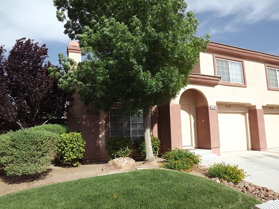 Las Vegas House: 10184 Tumbling Tree St