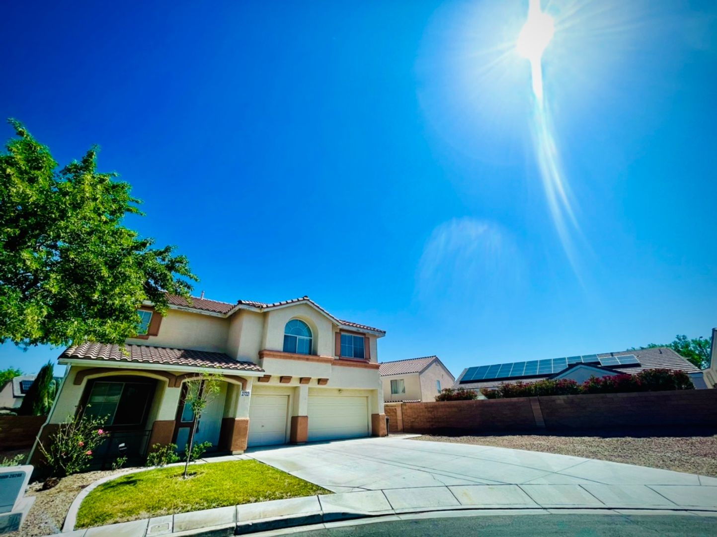 Henderson House: 2722 La Porte Court