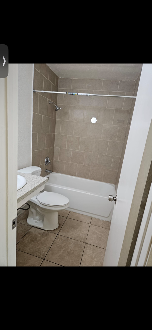 San Diego Apartment: 4083 47th St.