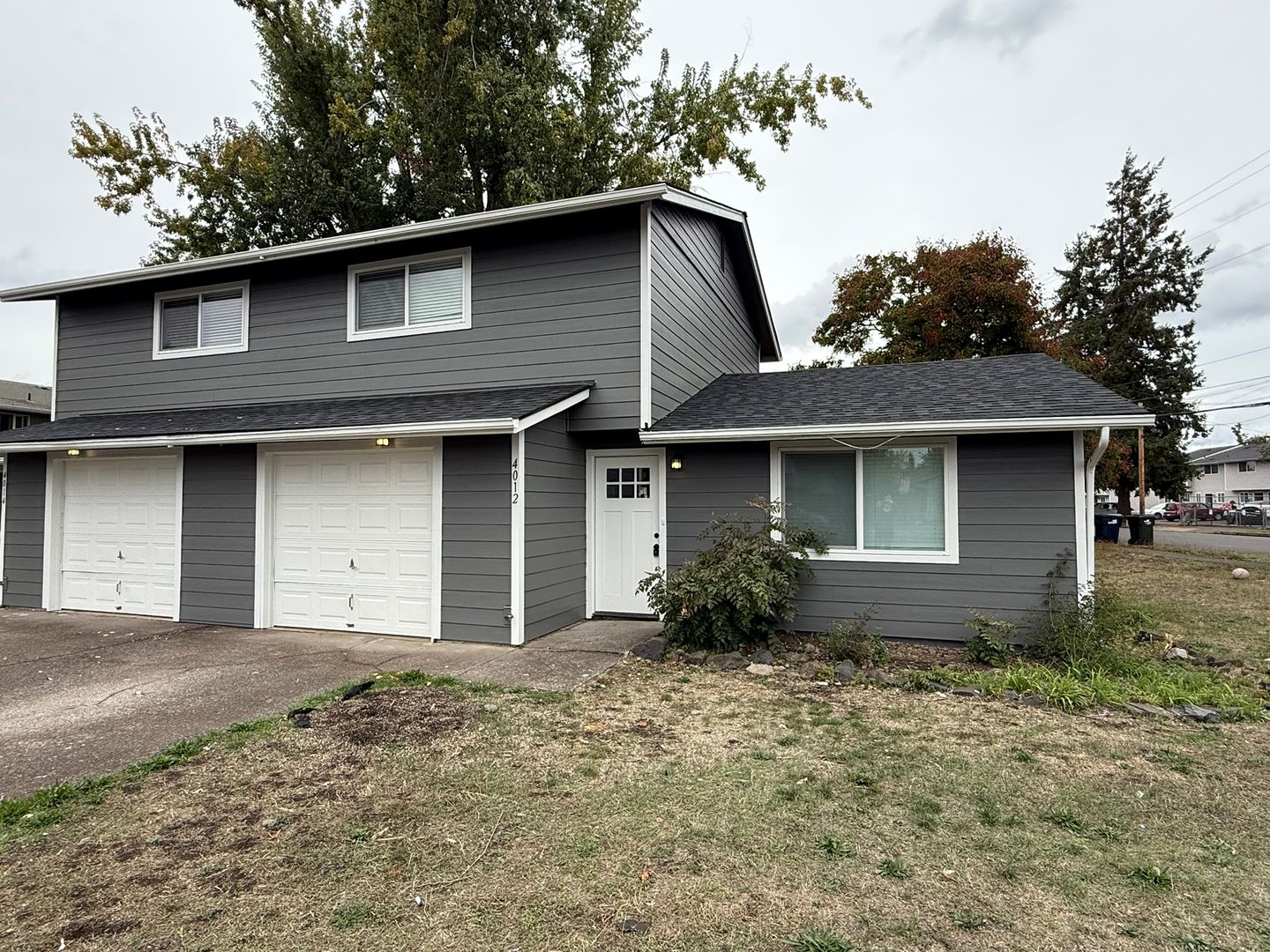 Springfield Apartment: 4012 Southway Loop