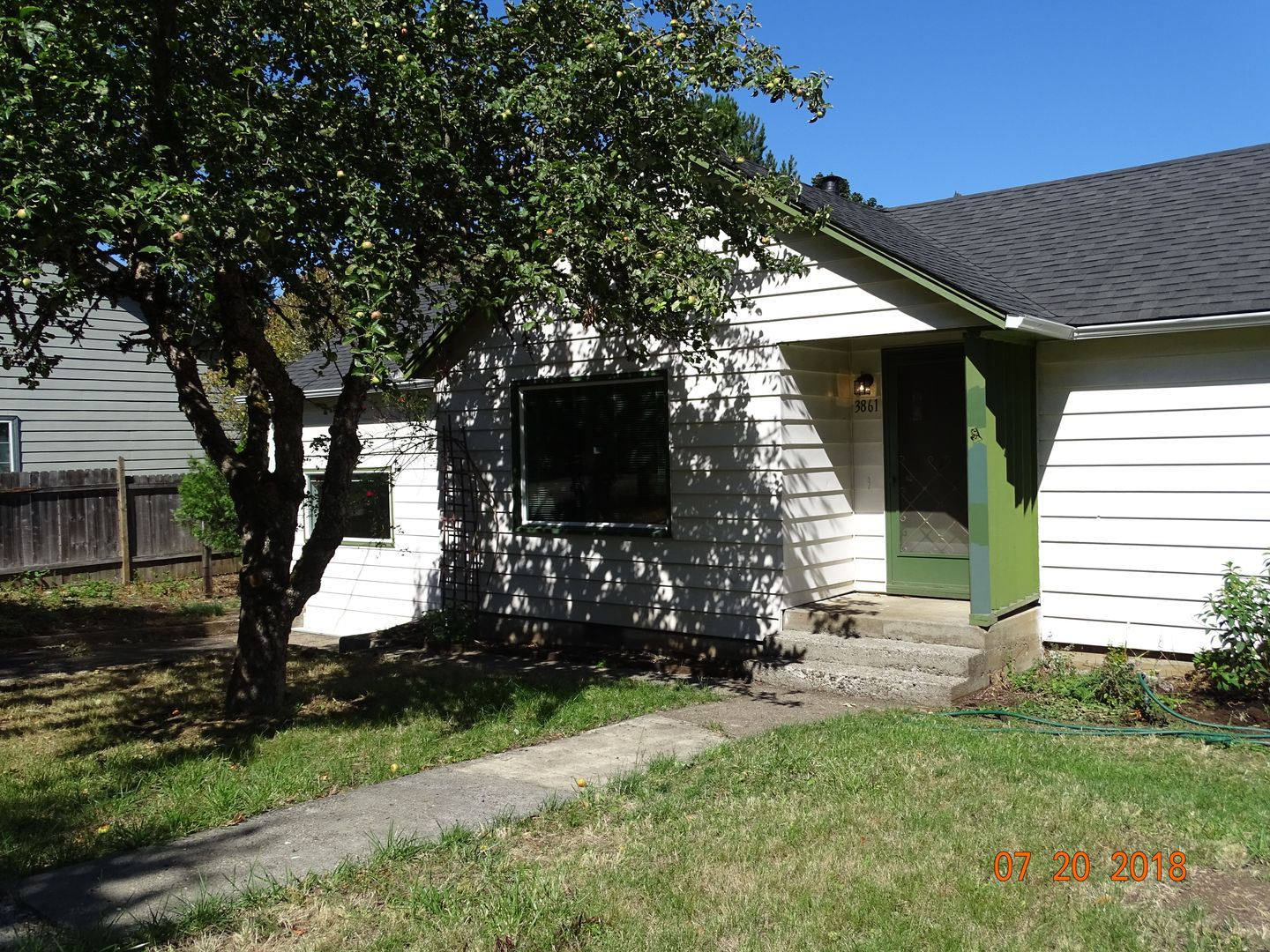 Eugene House: 3861 Willamette