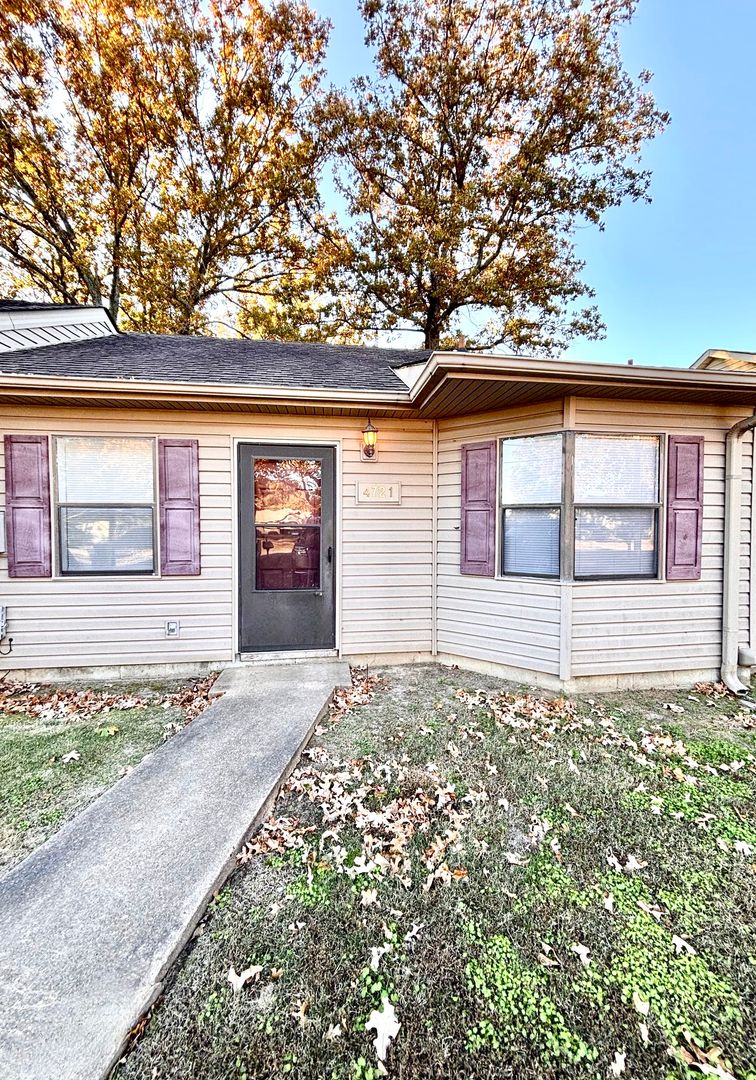 Jonesboro Apartment: 4721 Samantha Ave