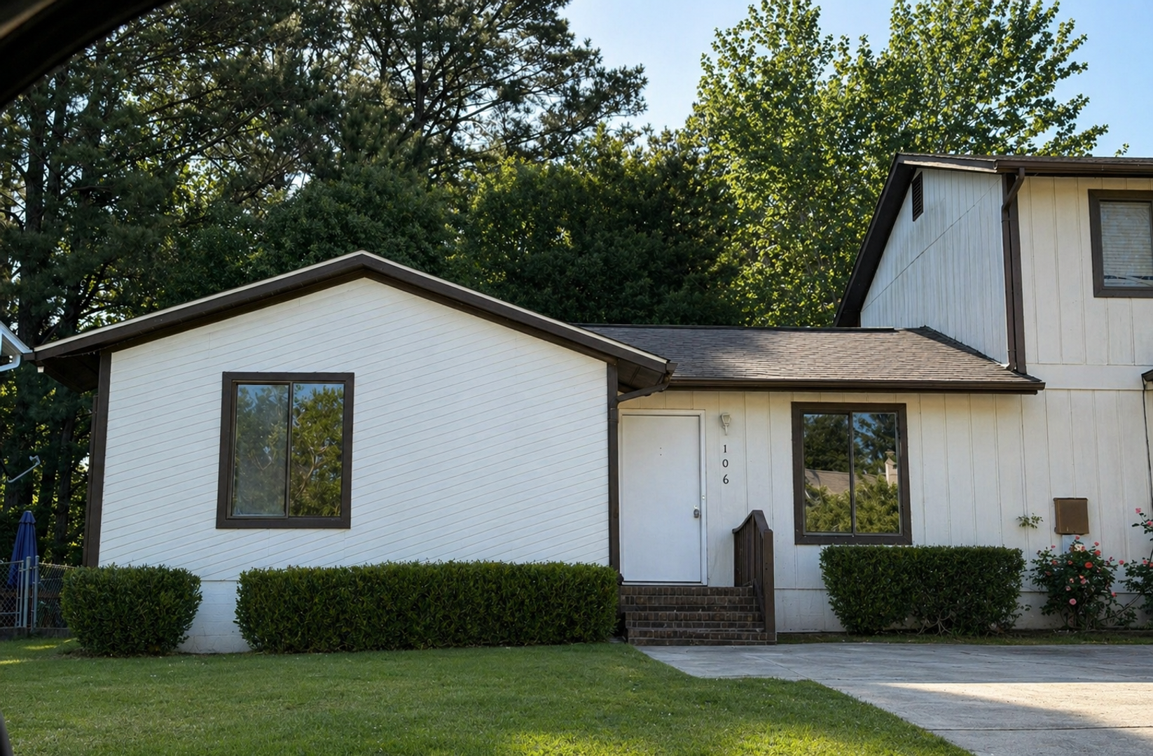 Jacksonville House: 106 Brenda Dr.