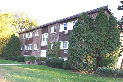 Pleasant Ave Apartments!
