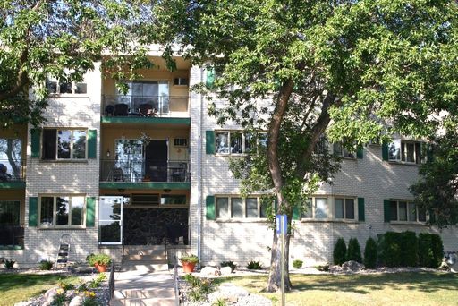 Briar Cliff Apartments!
