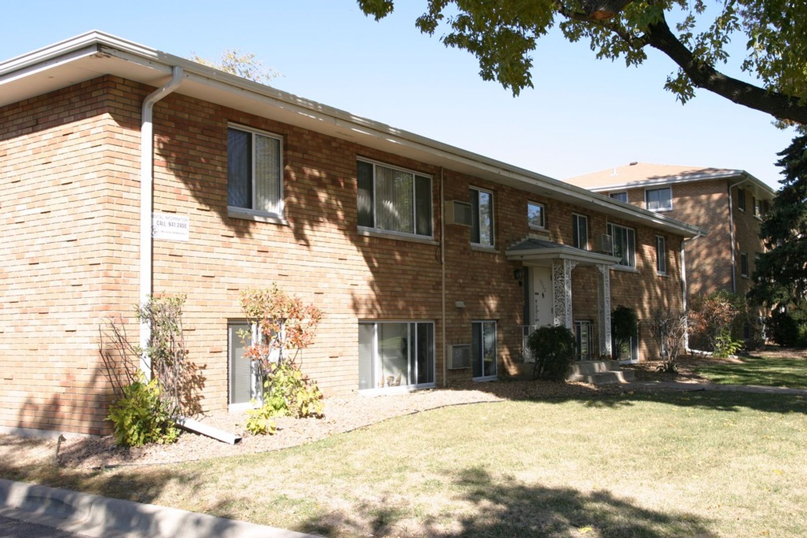 Richfield Apartment: 7530 Oliver Ave S