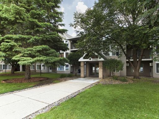 Whitney Pines Apartments!