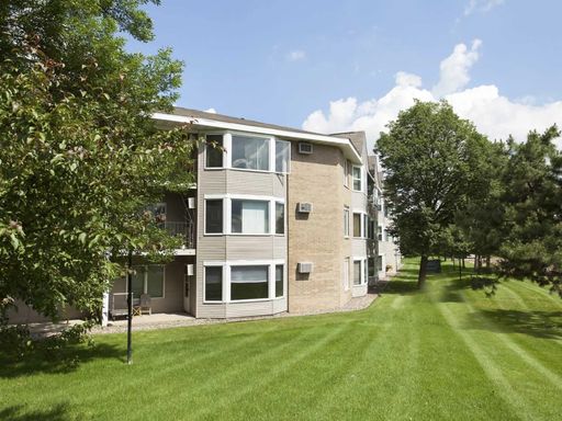 WHITNEY PINES APARTMENTS