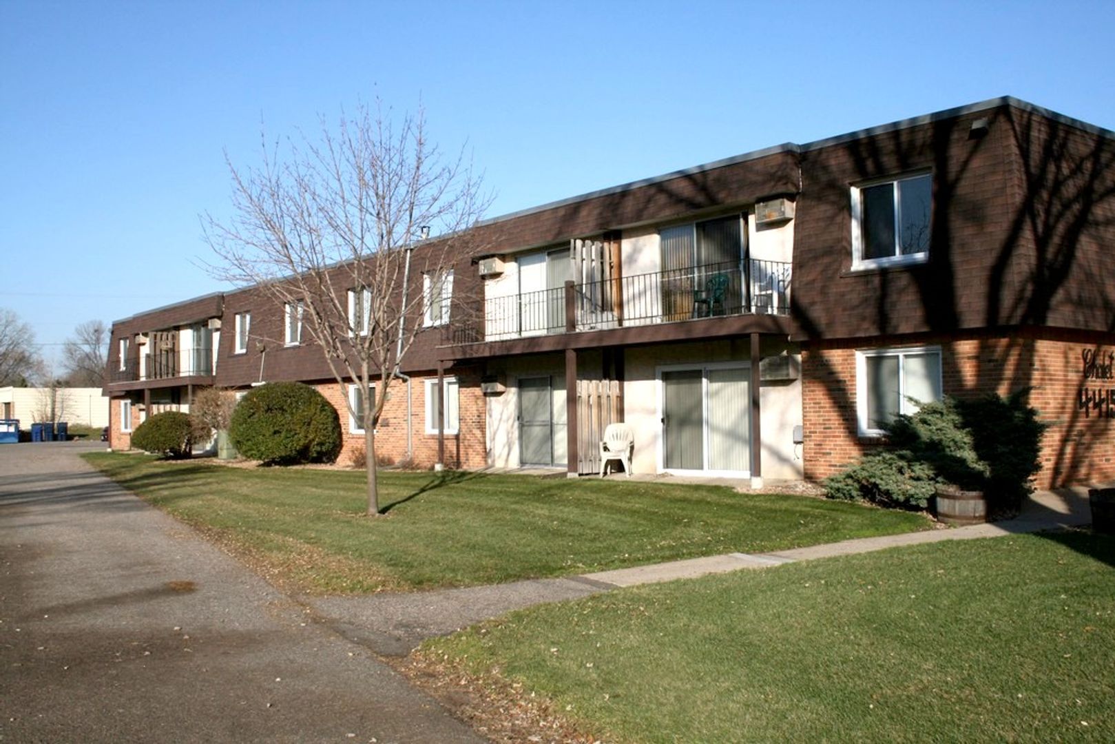 Edina Apartment: 4200/4250/4280/4415 Parklawn Ave