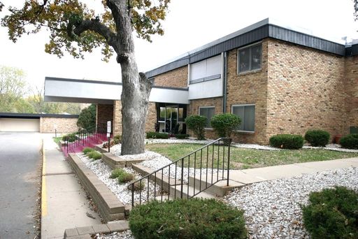Woodland Apartments! – photo 1
