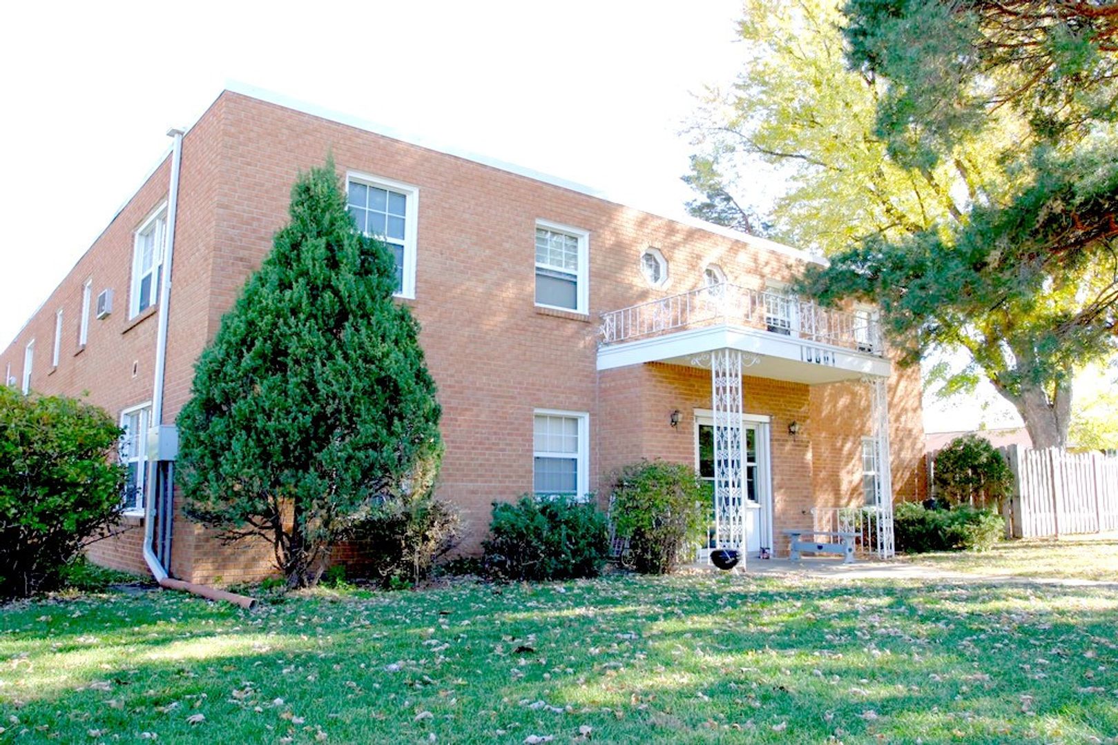 Bloomington Apartment: 10801 France Ave S