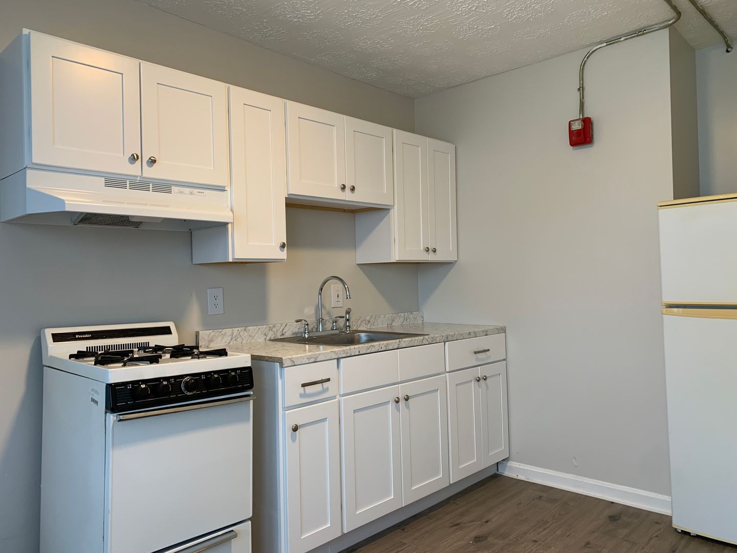 Pawtucket Apartment: 118 Benefit Street