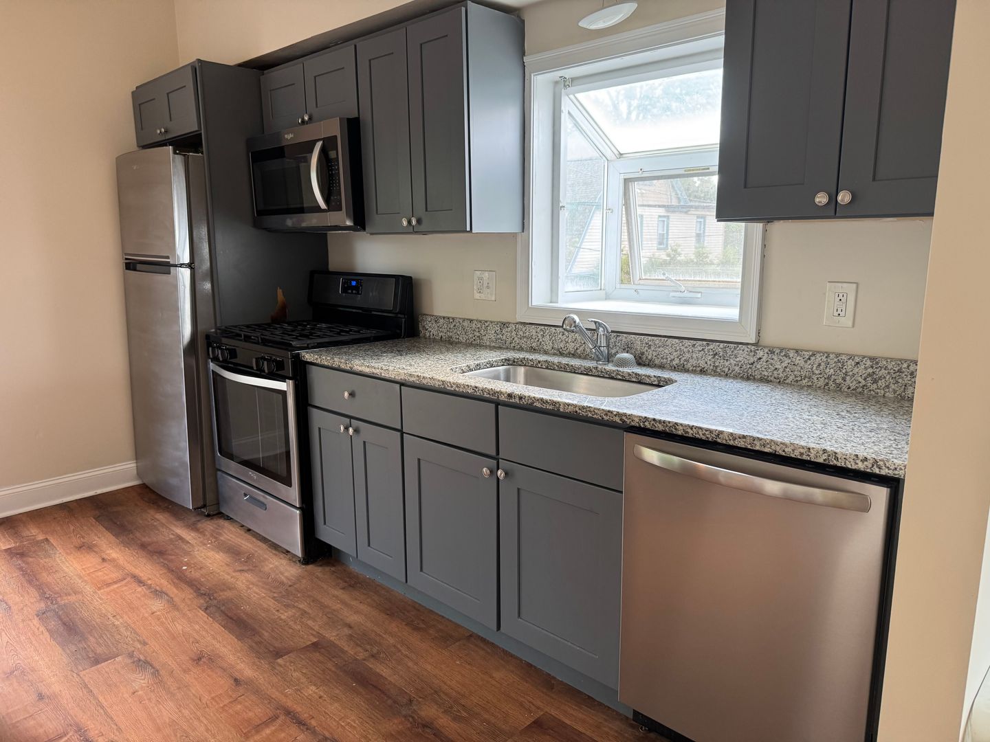 Providence Apartment: 986 Smith Street