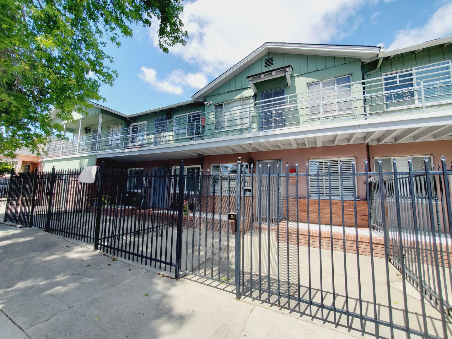 Oakland Apartment: 3126 Ashbrook Ct.