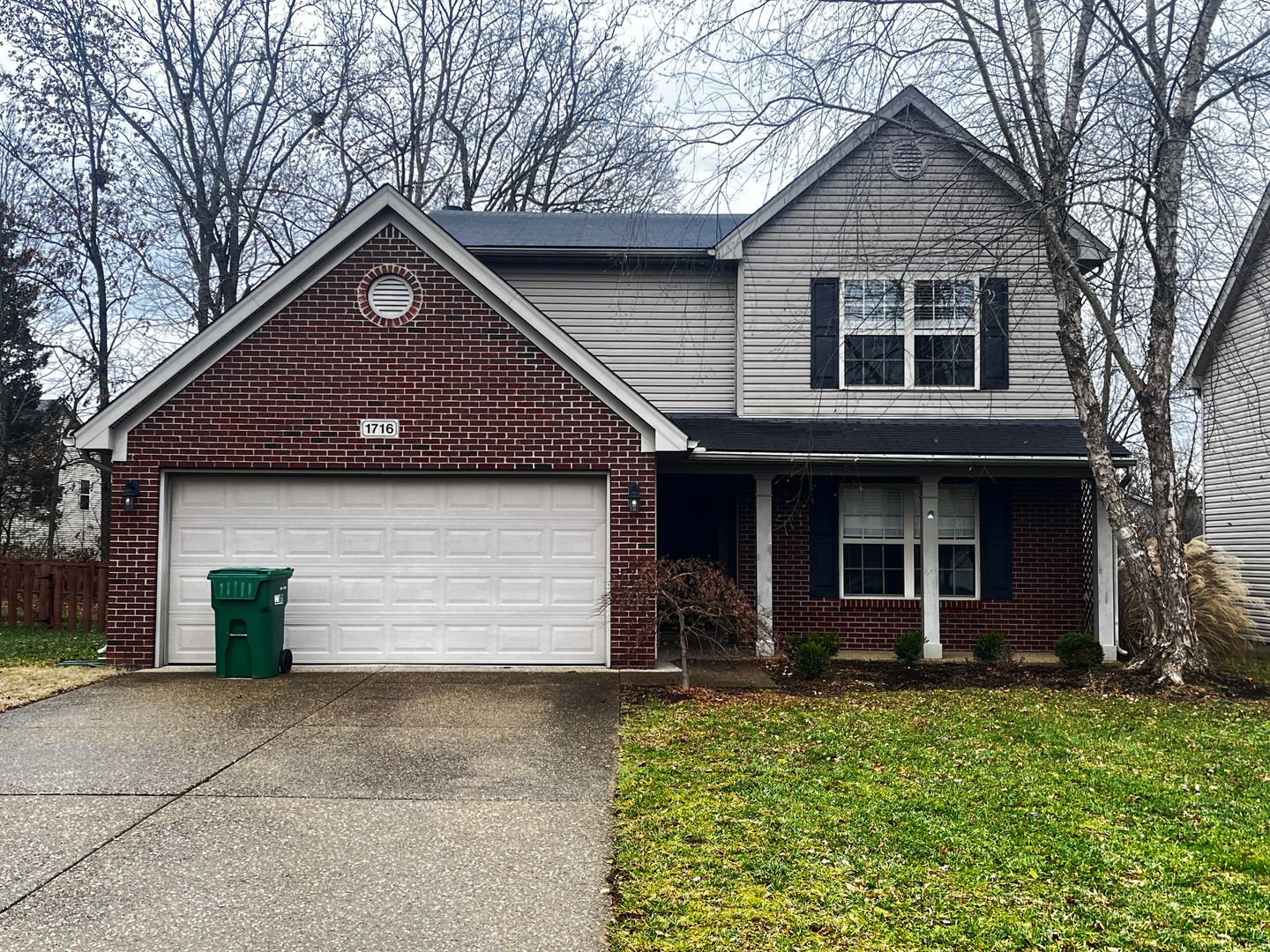 Louisville House: 1716 Belay Way