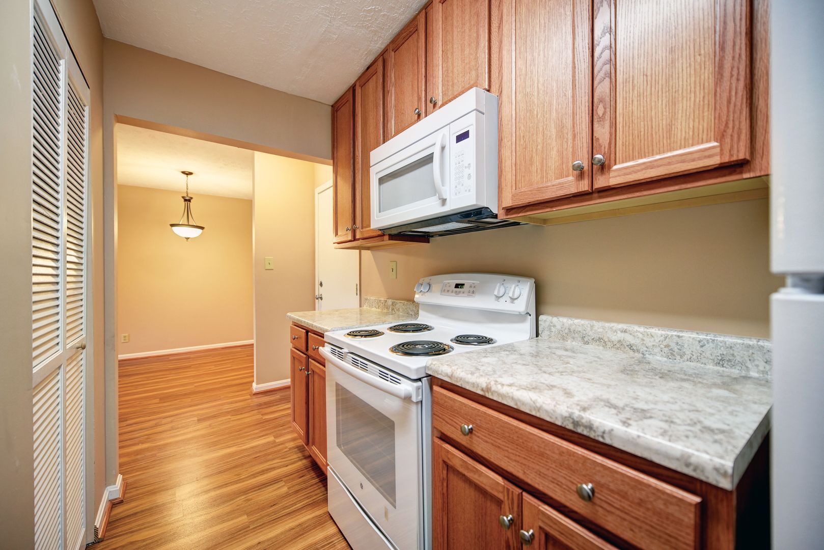 Louisville Apartment: 2101 Speed Ave