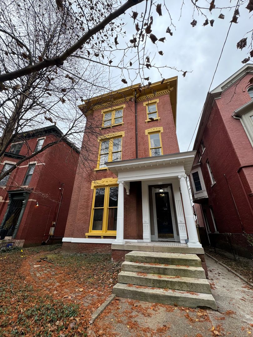 Louisville Apartment: 1242 S 2nd St