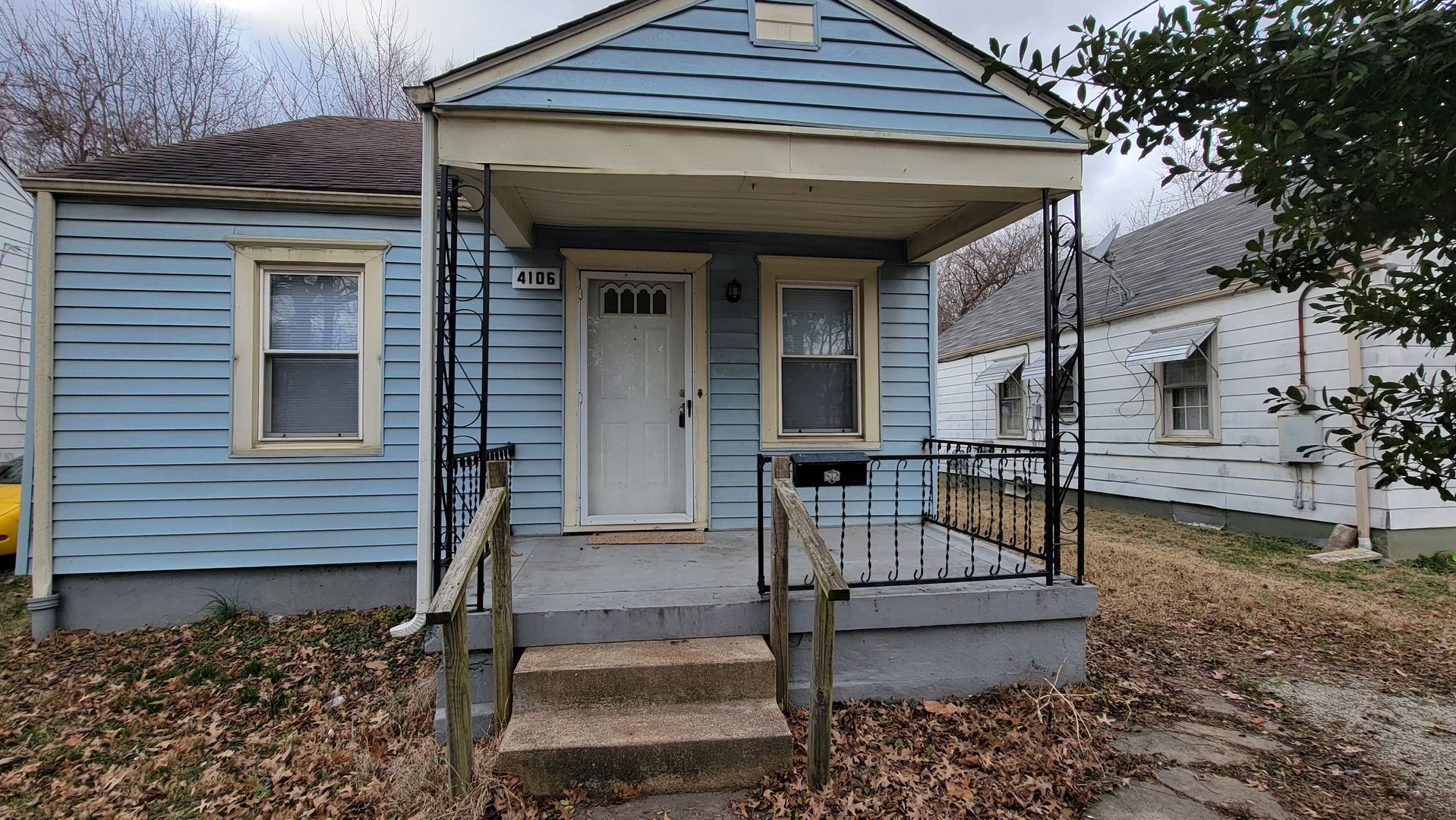 Louisville House: 4106 S 1st St