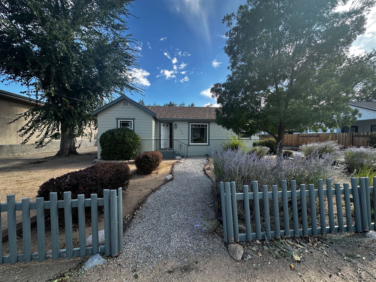 Bishop House: 736 W Pine Street