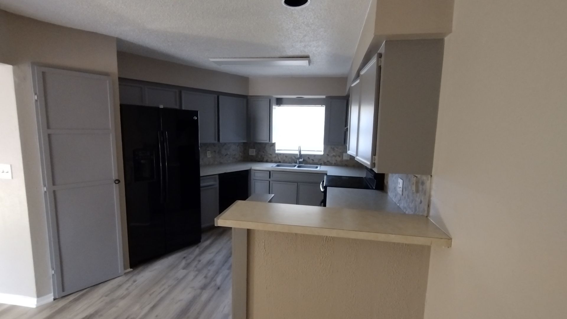 Granbury Apartment: 4015 Apache Circle