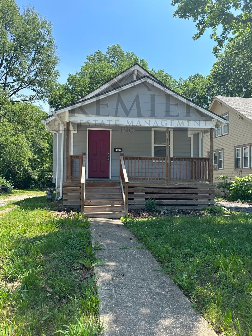 Kansas City House: 5519 Lydia Ave