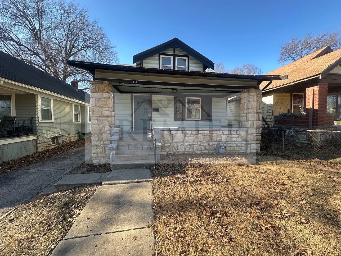 Kansas City House: 5830 Tracy Ave