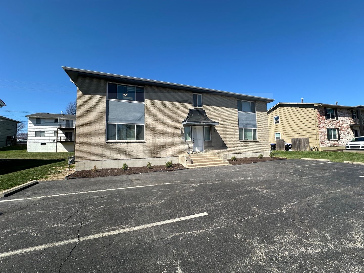 Overland Park Apartment: 9314 Reeder #4