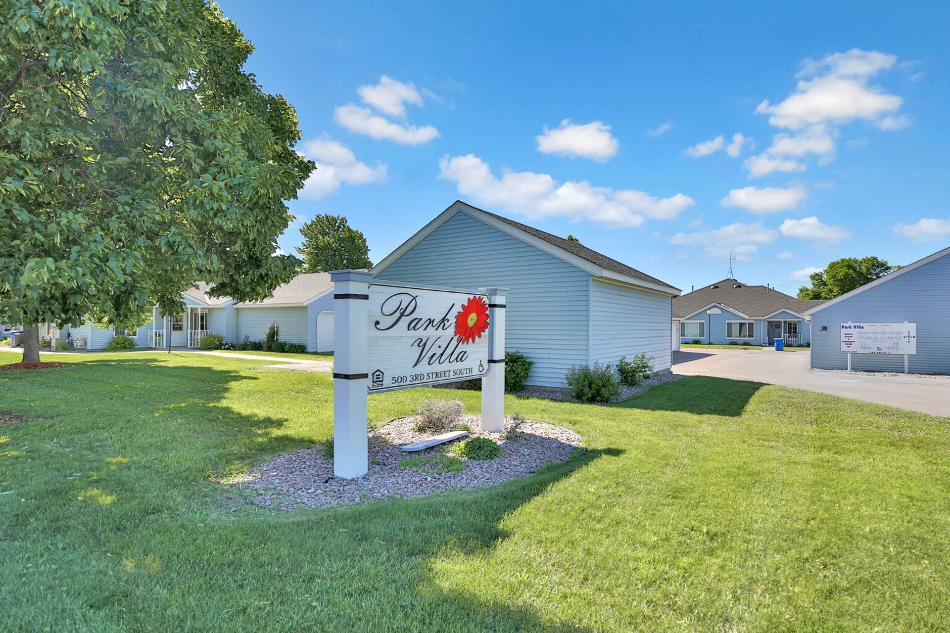 Park Villa (Townhomes-490)