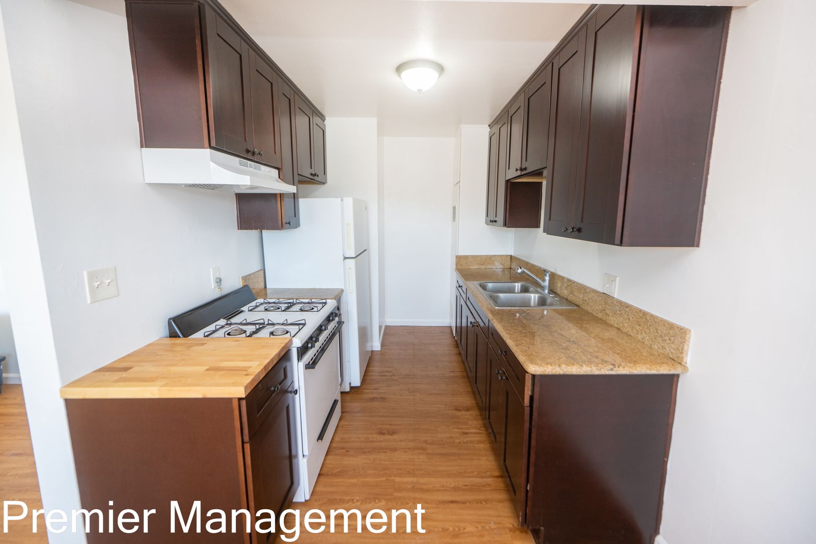San Diego Apartment: 2673-75 C St
