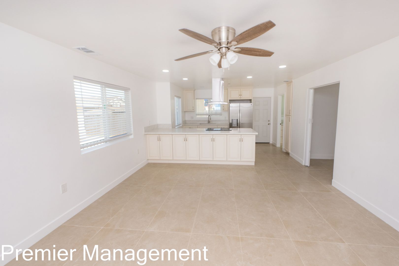 El Cajon Apartment: 605-609 Prescott Ave