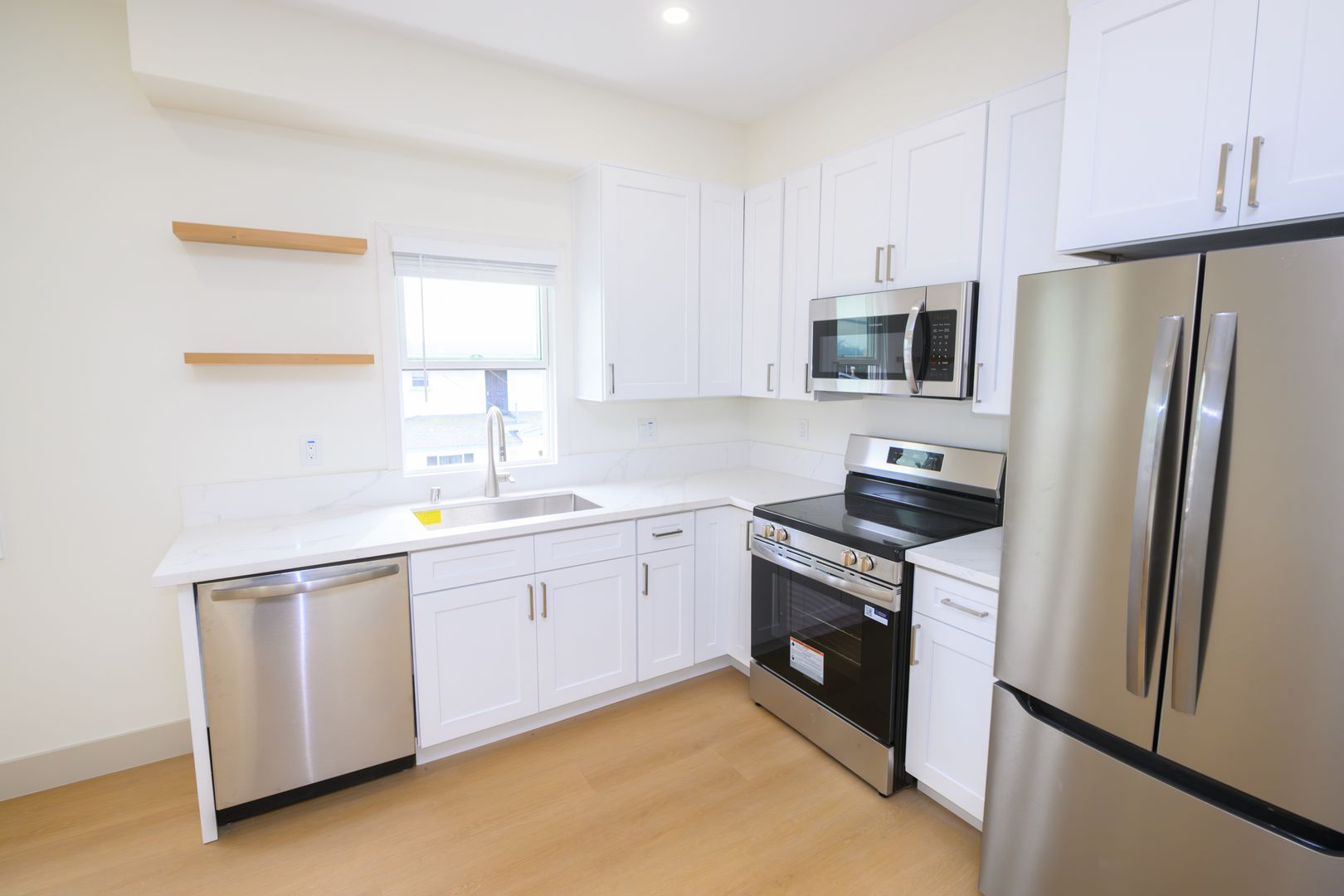 San Diego Apartment: 629-31 26th St